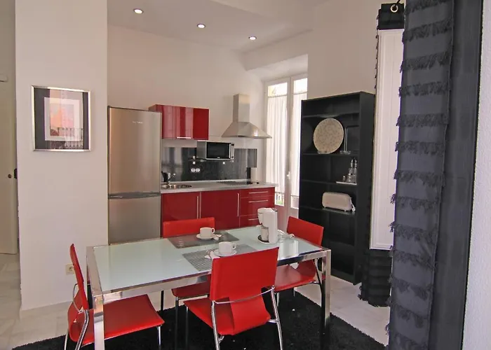 Living Sevilla Apartments Catedral